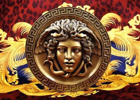 versace why medusa head|why does Versace use medusa.